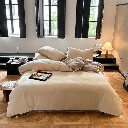 91家纺网 家纺一手货源 找家纺 （总）2023新款双拼牛奶绒被套