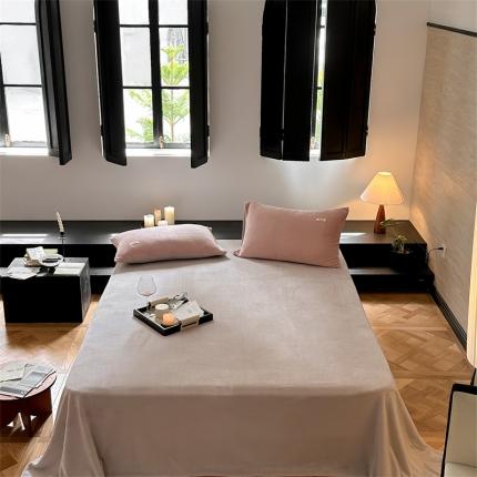 91家纺网 家纺一手货源 找家纺 （总）时光里2023新款双拼牛奶绒床单