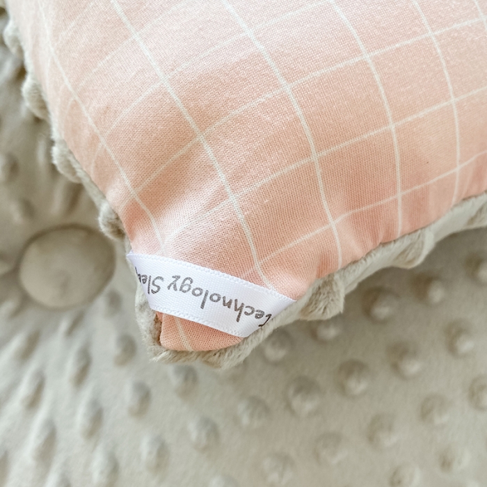 91家纺网 家纺一手货源 找家纺 天瑜家纺 2023新款针织豆豆绒冬被 豆沙小格