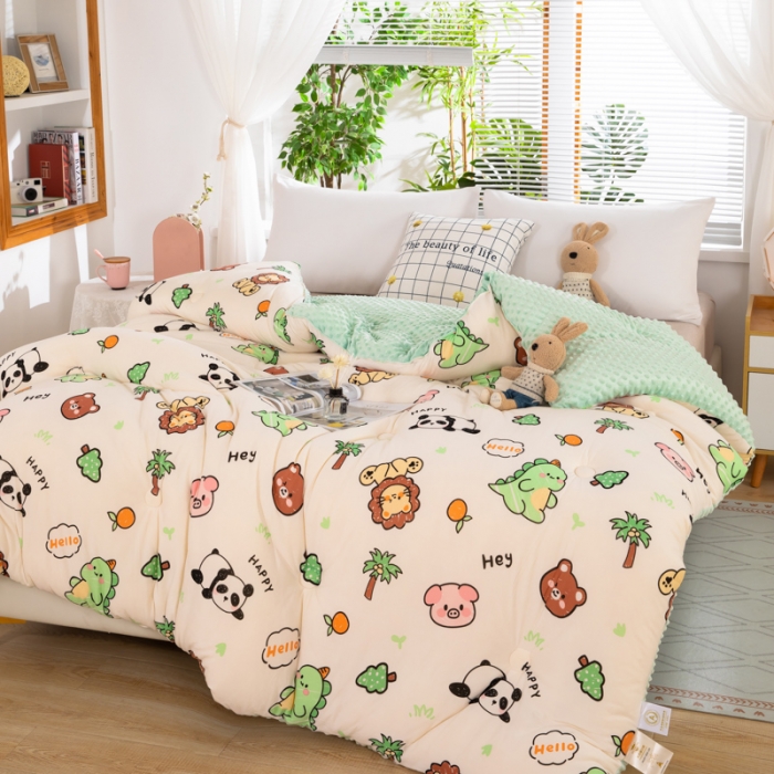 91家纺网 家纺一手货源 找家纺 天瑜家纺 2023新款针织豆豆绒冬被 快乐熊猫