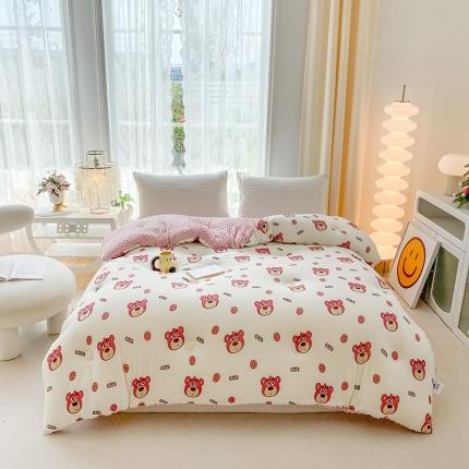 天瑜家纺 2023新款针织豆豆绒冬被 小草莓熊