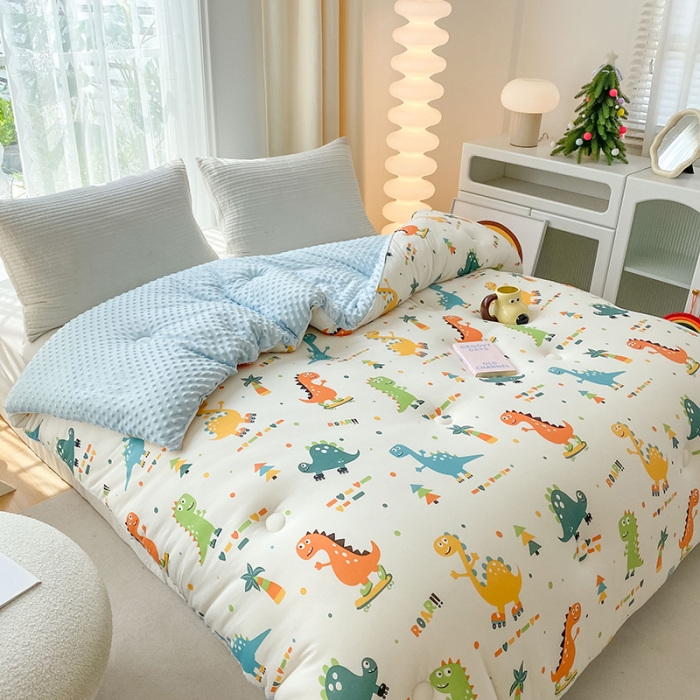 91家纺网 家纺一手货源 找家纺 天瑜家纺 2023新款针织豆豆绒冬被 小恐龙