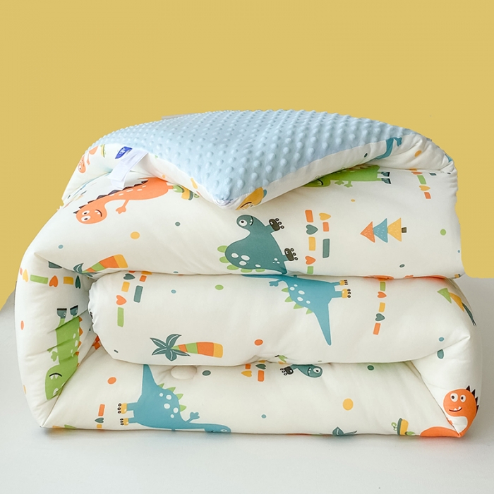 91家纺网 家纺一手货源 找家纺 天瑜家纺 2023新款针织豆豆绒冬被 小恐龙