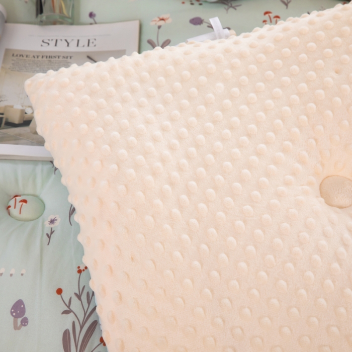 91家纺网 家纺一手货源 找家纺 天瑜家纺 2023新款针织豆豆绒冬被 小兔子灰