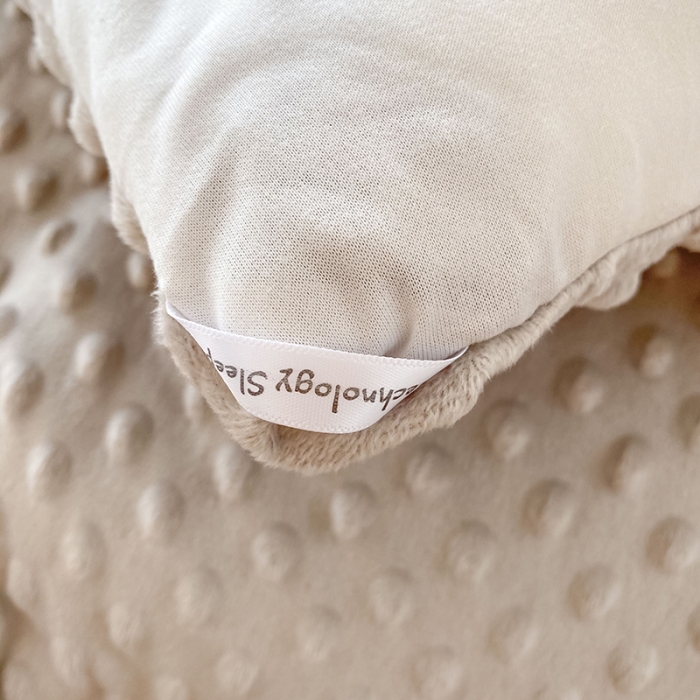 91家纺网 家纺一手货源 找家纺 天瑜家纺 2023新款针织豆豆绒冬被 小熊灰