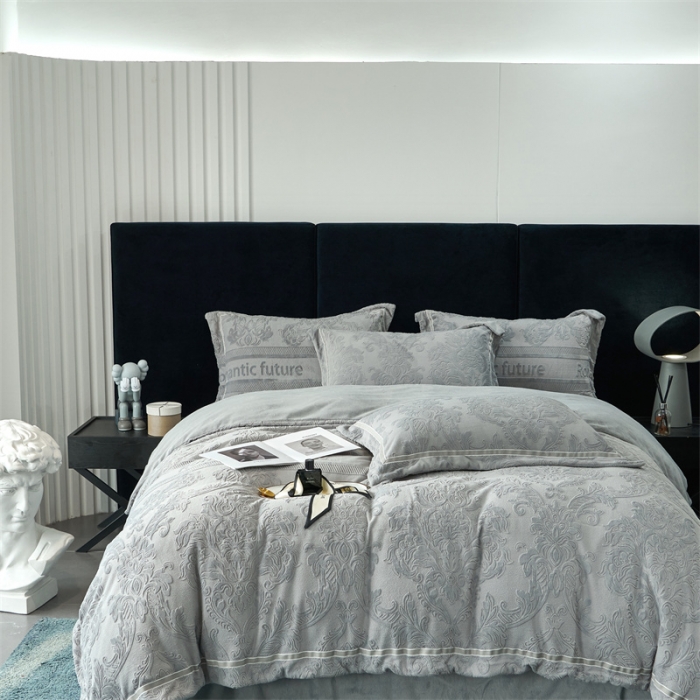 91家纺网 家纺一手货源 找家纺 （总）榻尚家居 2023新款牛奶绒260克全消光高端浮雕兔绒四件套