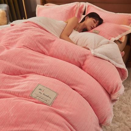 91家纺网 家纺一手货源 找家纺 全季家居 2023新款纯色印花抗静电大包边牛奶绒贝贝绒单被套 少女粉