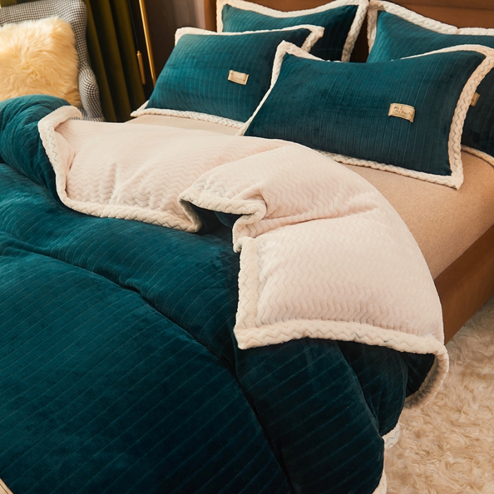 91家纺网 家纺一手货源 找家纺 全季家居 2023新款纯色印花抗静电大包边牛奶绒贝贝绒单被套 宝石蓝