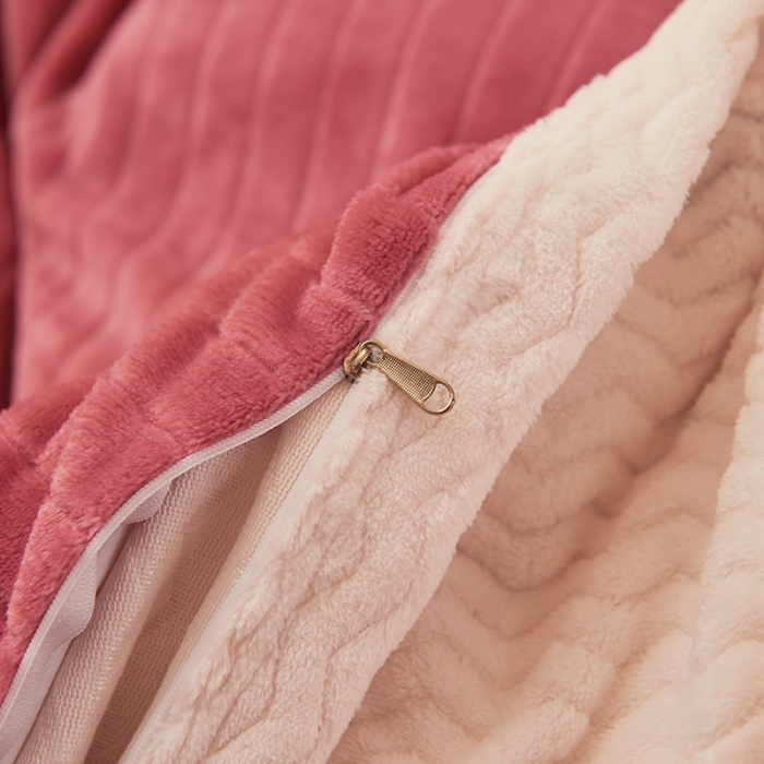 91家纺网 家纺一手货源 找家纺 全季家居 2023新款纯色印花抗静电大包边牛奶绒贝贝绒单被套 豆沙