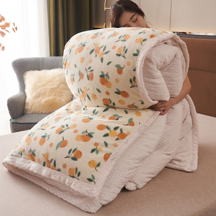 91家纺网 家纺一手货源 找家纺 全季家居 2023新款纯色印花抗静电大包边牛奶绒贝贝绒单被套 甜桔