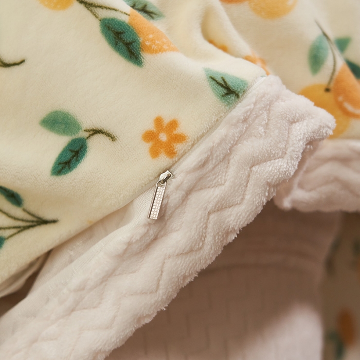 91家纺网 家纺一手货源 找家纺 全季家居 2023新款纯色印花抗静电大包边牛奶绒贝贝绒单被套 甜桔