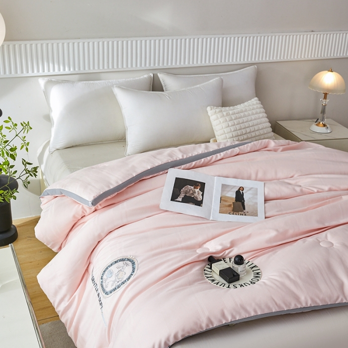 91家纺网 家纺一手货源 找家纺 （总）丽卡家纺 2023新款提花大豆纤维玫瑰天使系列被子被芯