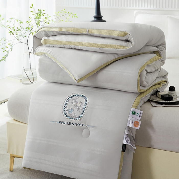 91家纺网 家纺一手货源 找家纺 丽卡家纺 2023新款提花大豆纤维玫瑰天使系列被子被芯 玫瑰天使-灰