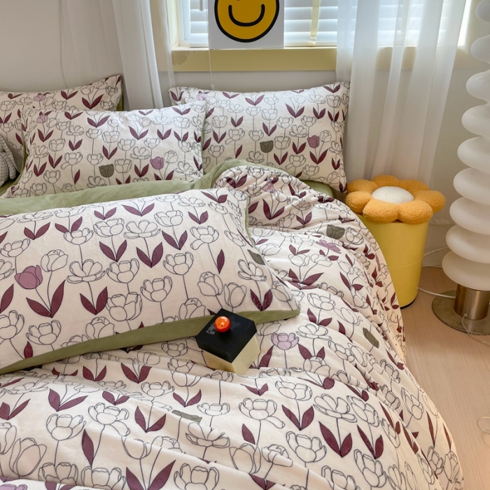 91家纺网 家纺一手货源 找家纺 梦柏家纺 2023新款高克重牛奶绒印花四件套 花海