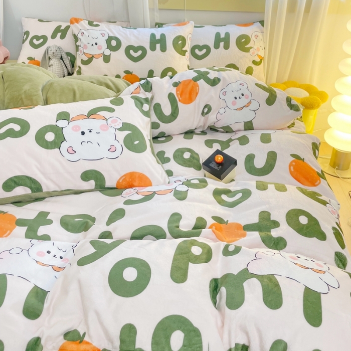 91家纺网 家纺一手货源 找家纺 梦柏家纺 2023新款高克重牛奶绒印花四件套 可爱狗