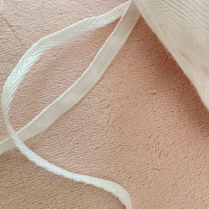 91家纺网 家纺一手货源 找家纺 梦柏家纺 2023新款高克重牛奶绒印花四件套 喵喵无语