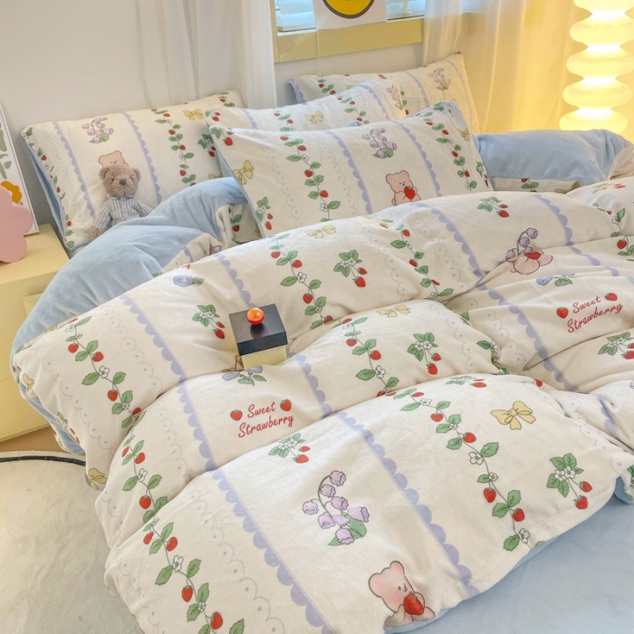 91家纺网 家纺一手货源 找家纺 梦柏家纺 2023新款高克重牛奶绒印花四件套 芊芊熊意