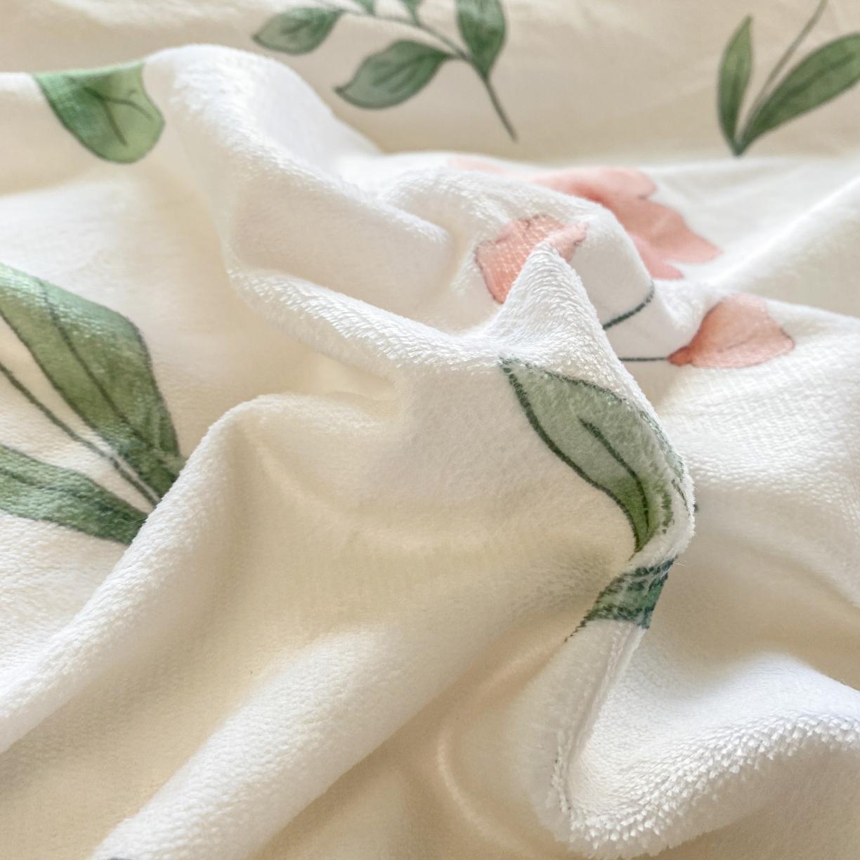 91家纺网 家纺一手货源 找家纺 梦柏家纺 2023新款高克重牛奶绒印花四件套 小漫春曲