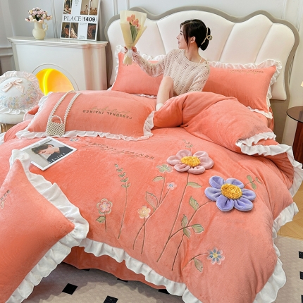 91家纺网 家纺一手货源 找家纺 苏米娜9斤230g韩版公主风立体花朵牛奶绒四件套宝宝绒贴布绣兔毛绒被套