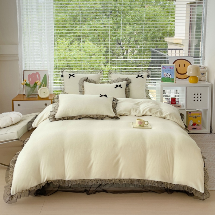 91家纺网 家纺一手货源 找家纺 2025新款牛奶绒雕花四件套-KK小姐 白