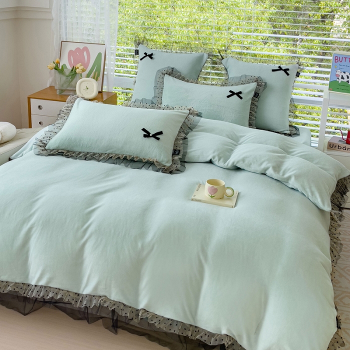 91家纺网 家纺一手货源 找家纺 2025新款牛奶绒雕花四件套-KK小姐 蓝