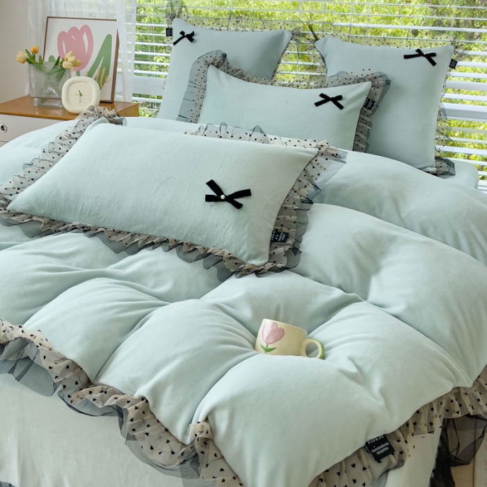 91家纺网 家纺一手货源 找家纺 2025新款牛奶绒雕花四件套-KK小姐 蓝