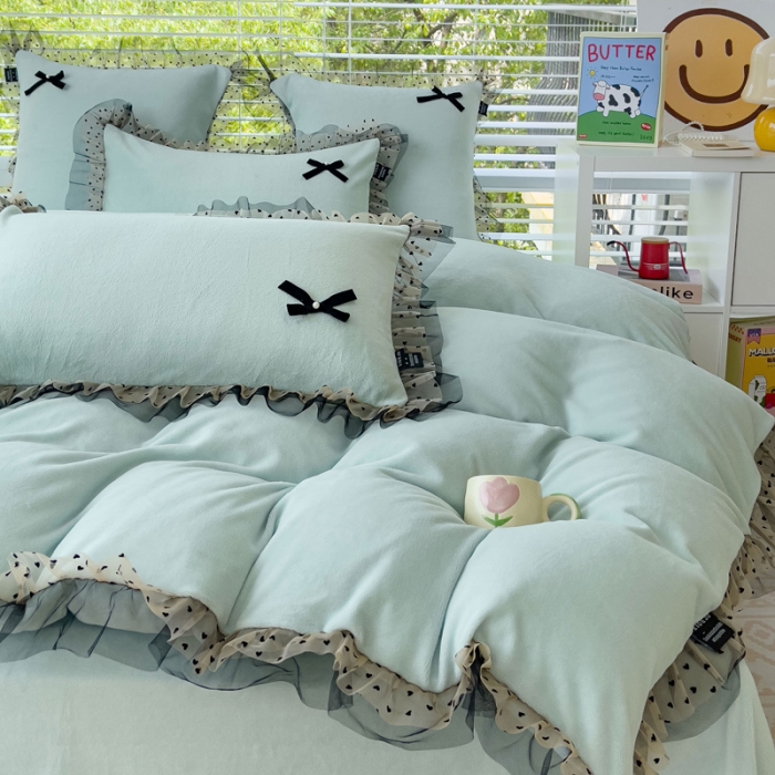 91家纺网 家纺一手货源 找家纺 2025新款牛奶绒雕花四件套-KK小姐 蓝