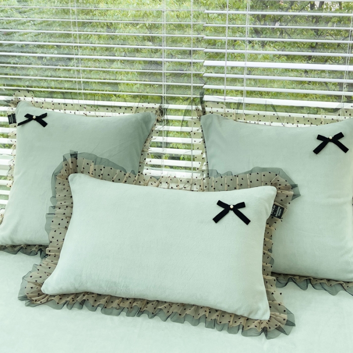 91家纺网 家纺一手货源 找家纺 2025新款牛奶绒雕花四件套-KK小姐 水绿