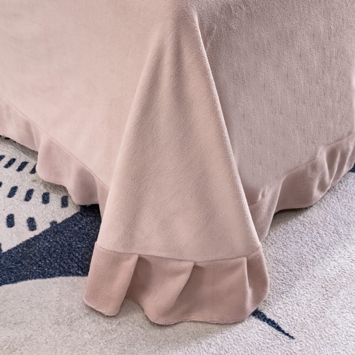 91家纺网 家纺一手货源 找家纺 2025新款牛奶绒雕花四件套-浪漫花艺 玉