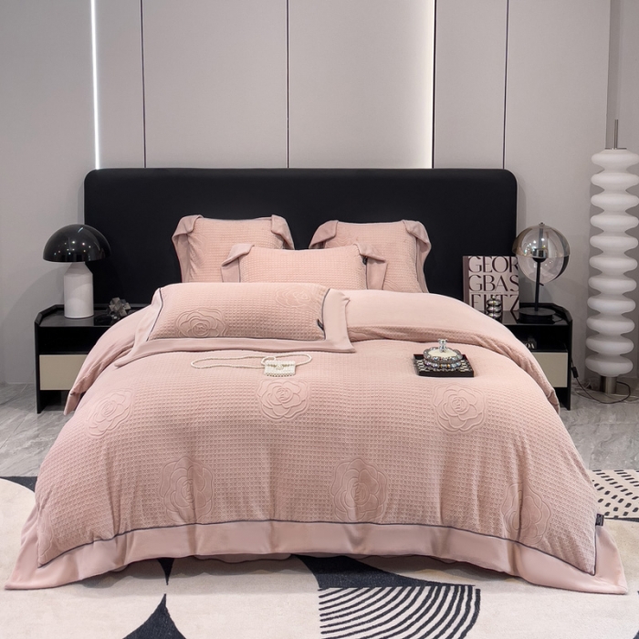 91家纺网 家纺一手货源 找家纺 2025新款牛奶绒雕花四件套-浪漫花艺 玉