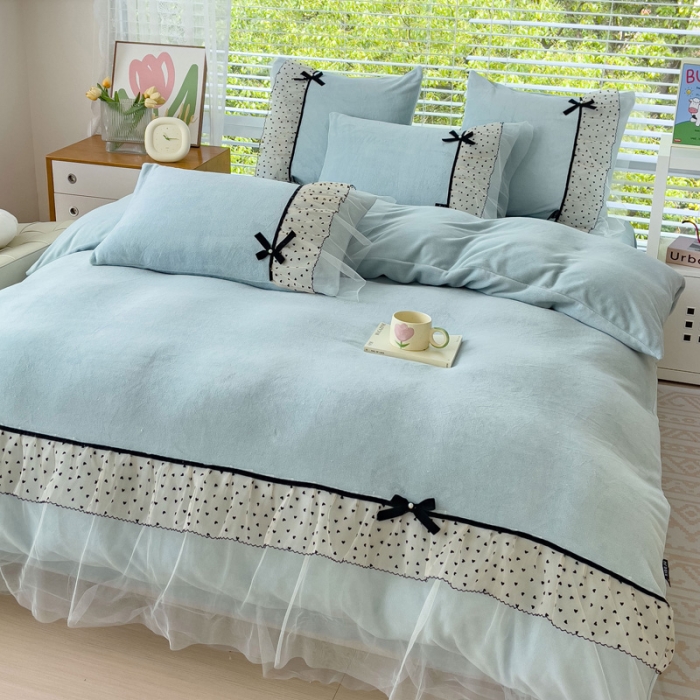 91家纺网 家纺一手货源 找家纺 2025新款牛奶绒拼纱四件套-洛可可 蓝色