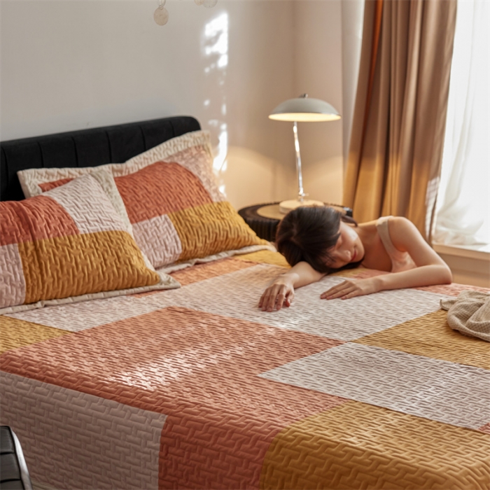 91家纺网 家纺一手货源 找家纺 安莱生活 2023新款原创多功能创意拼块水晶绒荷兰绒天鹅绒毯床盖系列 拼块橘