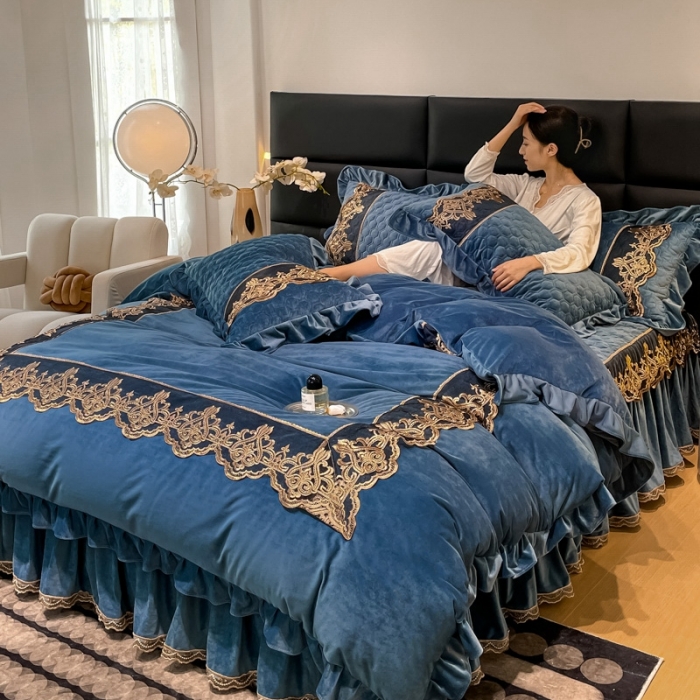 91家纺网 家纺一手货源 找家纺 （总）忘忧草 2023新款婴儿绒夹棉床裙四件套-爱莎