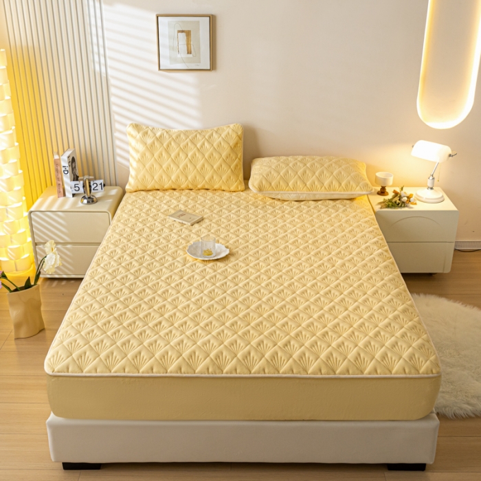 91家纺网 家纺一手货源 找家纺 鑫钰 2023秋冬年新款高克重牛奶绒夹棉床笠床罩席梦思保护套 烟花-淡雅黄