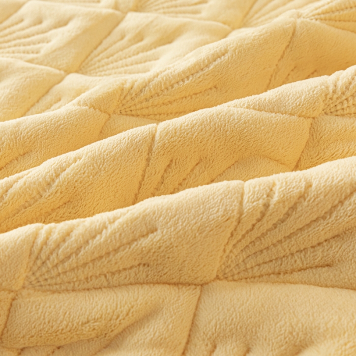 91家纺网 家纺一手货源 找家纺 鑫钰 2023秋冬年新款高克重牛奶绒夹棉床笠床罩席梦思保护套 烟花-淡雅黄