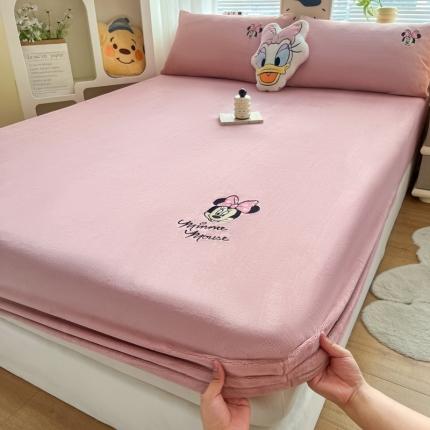 鑫钰 新款迪士尼刺绣200克牛奶绒床笠单件枕套三件套床垫保护套床罩 米妮公主