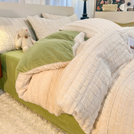 91家纺网 家纺一手货源 找家纺 （总）经年 2025新款兔兔绒牛奶绒方形四件套