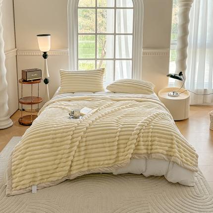 网客 2024新款高克重纯色兔毛绒休闲毯 奶黄色