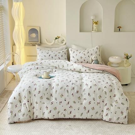 91家纺网 家纺一手货源 找家纺 网客 2024新款亲肤水洗双层纱豆豆被 小果子