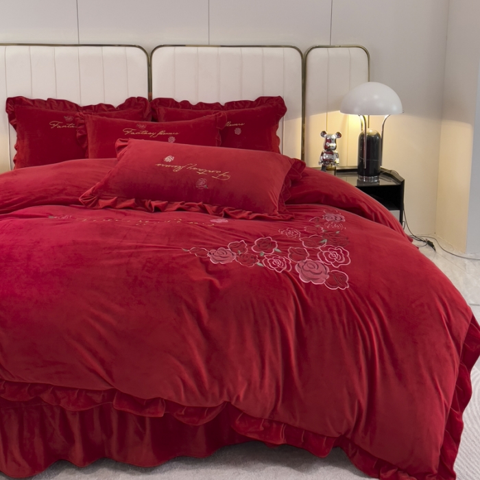 91家纺网 家纺一手货源 找家纺 金米诺 2024新款婴儿绒韩版床单绣花四件套 大红