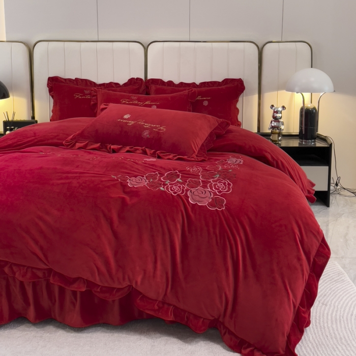 91家纺网 家纺一手货源 找家纺 金米诺 2024新款婴儿绒韩版床单绣花四件套 大红