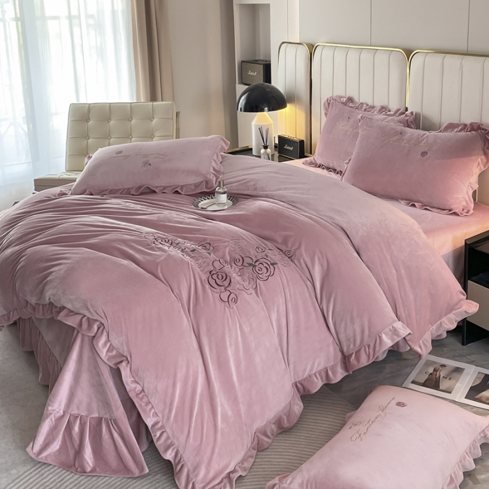 91家纺网 家纺一手货源 找家纺 金米诺 2024新款婴儿绒韩版床单绣花四件套 豆沙