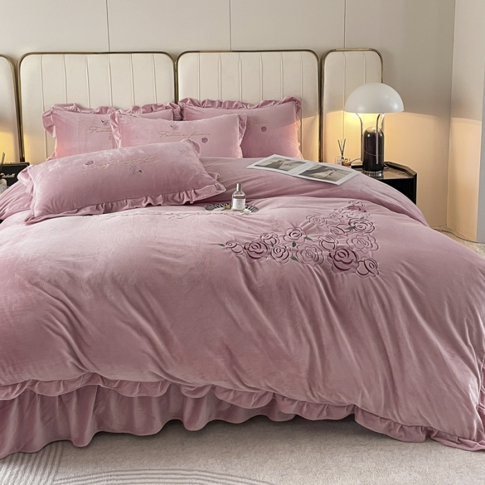 91家纺网 家纺一手货源 找家纺 金米诺 2024新款婴儿绒韩版床单绣花四件套 豆沙