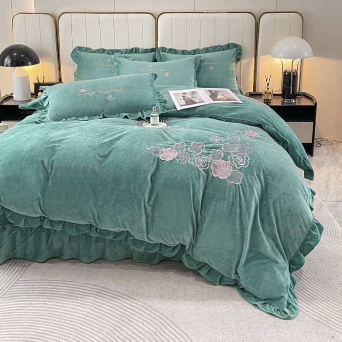 91家纺网 家纺一手货源 找家纺 金米诺 2024新款婴儿绒韩版床单绣花四件套 翡翠绿