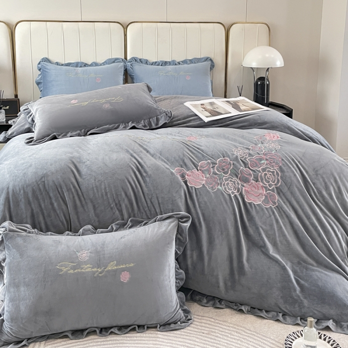 91家纺网 家纺一手货源 找家纺 金米诺 2024新款婴儿绒韩版床单绣花四件套 灰色