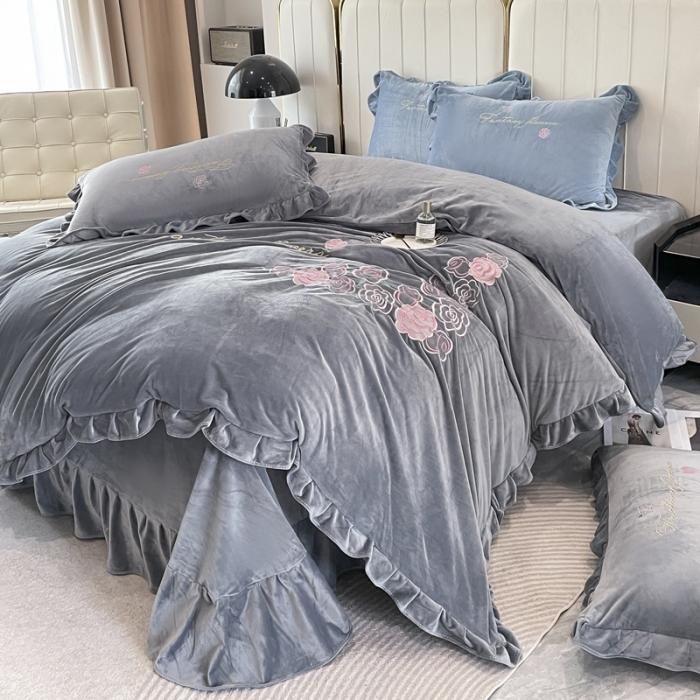 91家纺网 家纺一手货源 找家纺 金米诺 2024新款婴儿绒韩版床单绣花四件套 灰色