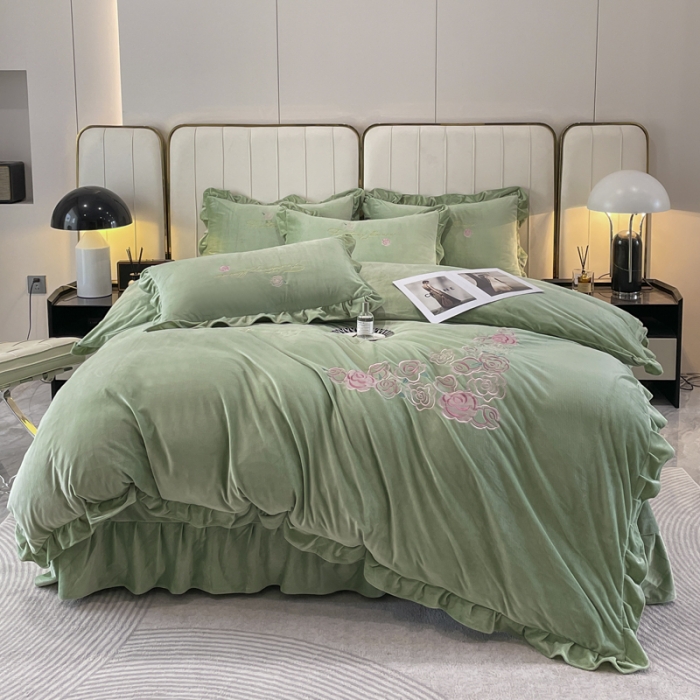 91家纺网 家纺一手货源 找家纺 金米诺 2024新款婴儿绒韩版床单绣花四件套 抹茶绿