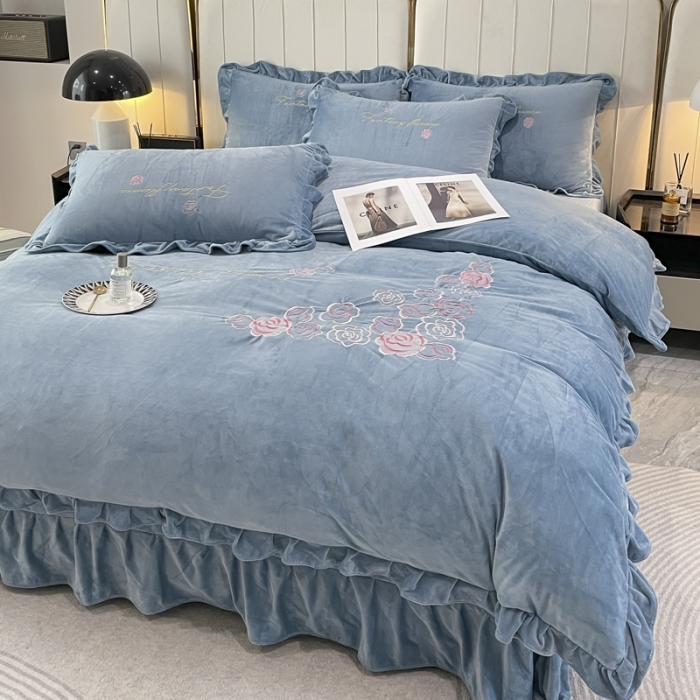 91家纺网 家纺一手货源 找家纺 金米诺 2024新款婴儿绒韩版床单绣花四件套 浅蓝