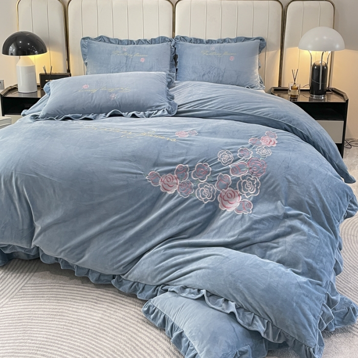 91家纺网 家纺一手货源 找家纺 金米诺 2024新款婴儿绒韩版床单绣花四件套 浅蓝