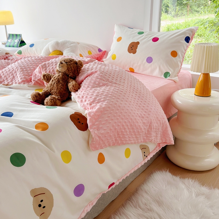 91家纺网 家纺一手货源 找家纺 怡家居 2023新款秋冬棉加豆豆绒印花四件套 彩色小熊